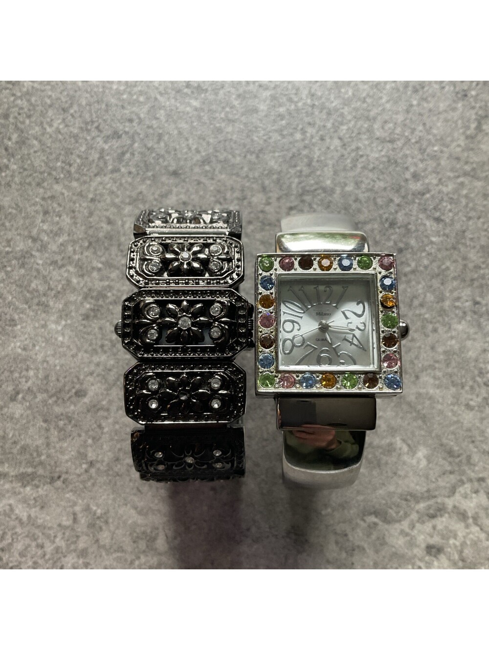 Cool Pair Of Bracelet Womens Watches Both Run Great Excellent Condition A9